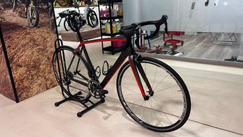 Used Specialized Tarmac Shimano Ultegra 2015 Road & Gravel, Black — image 4 of 9