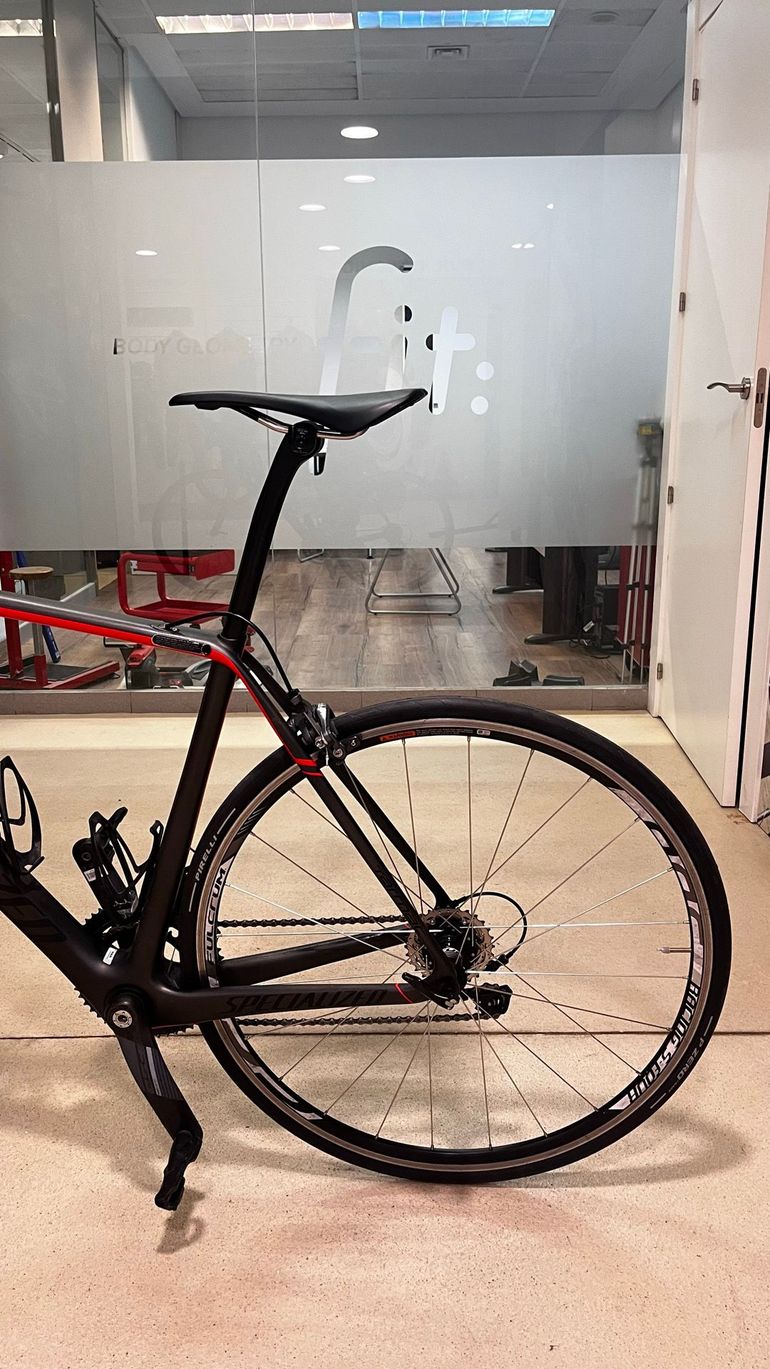 Used Specialized Tarmac Shimano Ultegra 2015 Road & Gravel, Black — image 9 of 9
