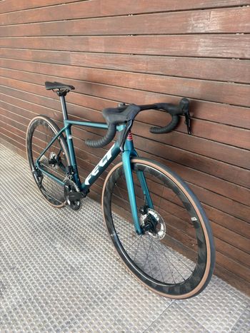 Used Felt FR DISC CARBON 2025 Road & Gravel — image 3 of 5