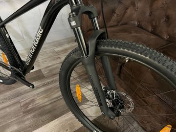 Used Cannondale Trail 2 2026 2026 Mountainbike, Black, 27.5 — image 9 of 14