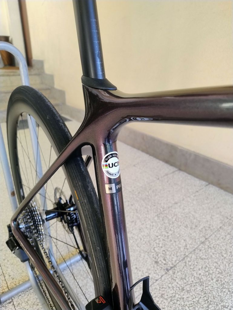 Used Giant TCR Advanced Pro Disc 1 Di2 2024 2024 Road & Gravel — image 7 of 11