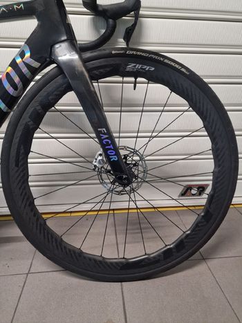 Factor, Ostro SRAM Red eTap AXS