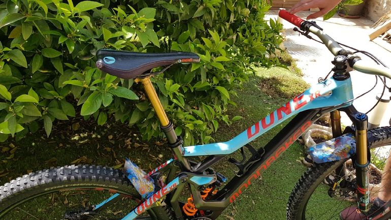 Used Mondraker Dune Carbon XR 2018 2018 Mountainbike, Azul — image 8 of 23