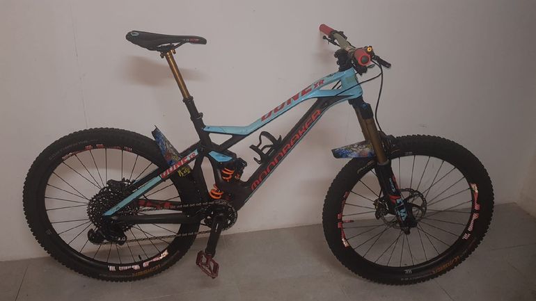 Used Mondraker Dune Carbon XR 2018 2018 Mountainbike, Azul — image 20 of 23