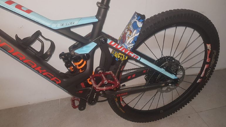 Used Mondraker Dune Carbon XR 2018 2018 Mountainbike, Azul — image 2 of 23