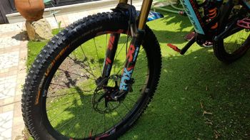 Used Mondraker Dune Carbon XR 2018 2018 Mountainbike, Azul — image 12 of 23