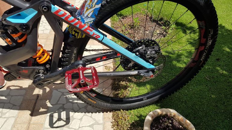 Used Mondraker Dune Carbon XR 2018 2018 Mountainbike, Azul — image 15 of 23
