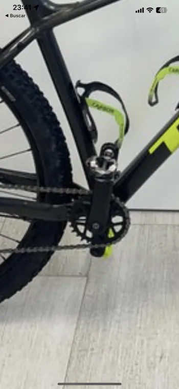 Gebrauchtes Trek Marlin 6 2022 Mountainbike, Schwarz — Bild 2 von 3