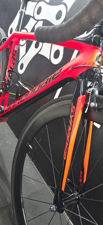 Tweedehands Cannondale Synapse Shimano 105 2021 Road & Gravel — afbeelding 5 van 8