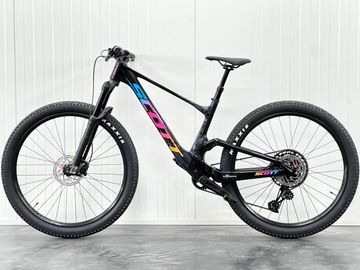 Gebrauchtes Scott Spark RC 700 2025 2025 Mountainbike, Schwarz, 27.5 — Bild 9 von 16