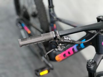 Gebrauchtes Scott Spark RC 700 2025 2025 Mountainbike, Schwarz, 27.5 — Bild 4 von 16