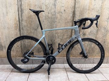 CUBE AGREE C:62 SLT 2021 2021 Road & Gravel usato, Grigio chiaro — immagine 1 di 7
