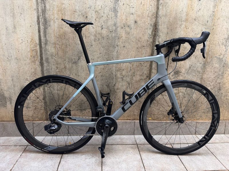CUBE AGREE C:62 SLT 2021 2021 Road & Gravel usato