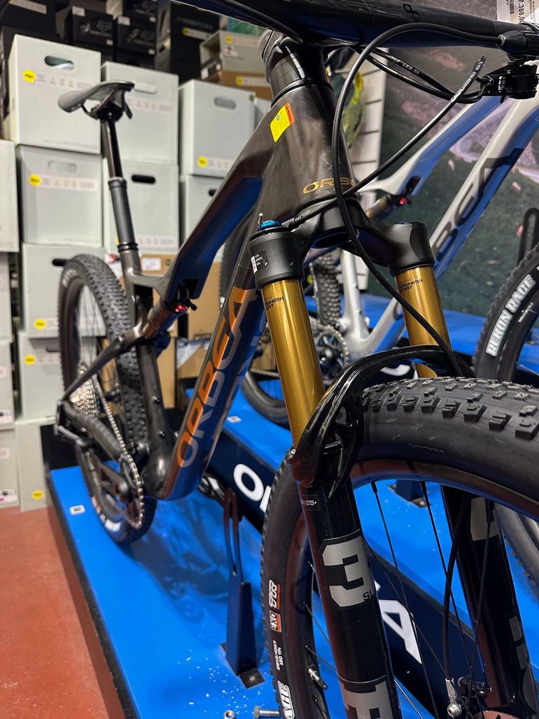 Used Orbea OIZ M-TEAM AXS 2026 2026 Mountainbike — image 6 of 13