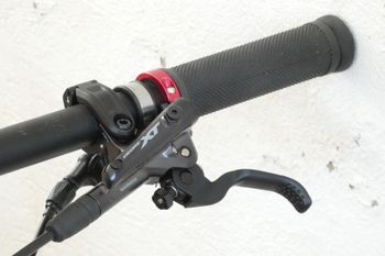 Used Production Privée Shan Shimano Deore XT 2023 Mountainbike, Light Gray — image 5 of 7