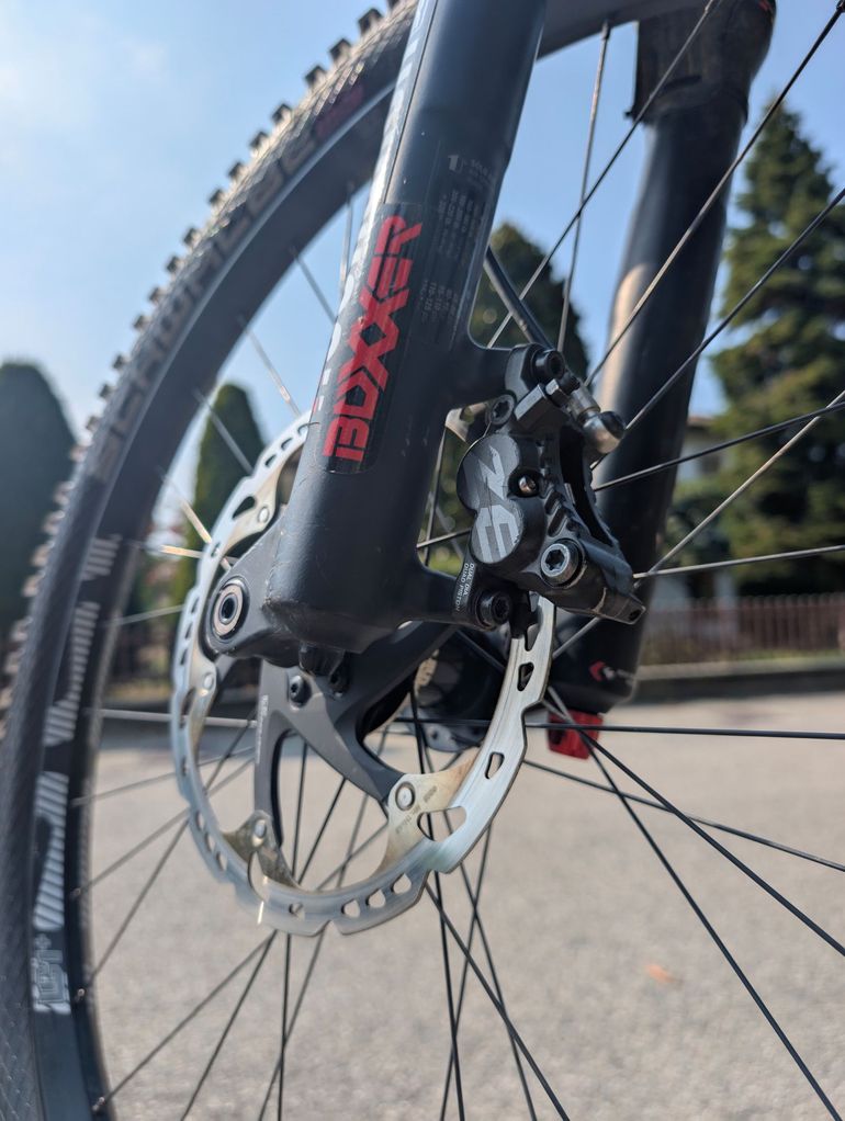 Used Lapierre DH World-cup | 2018 2018 Mountainbike, Light Gray — image 5 of 9