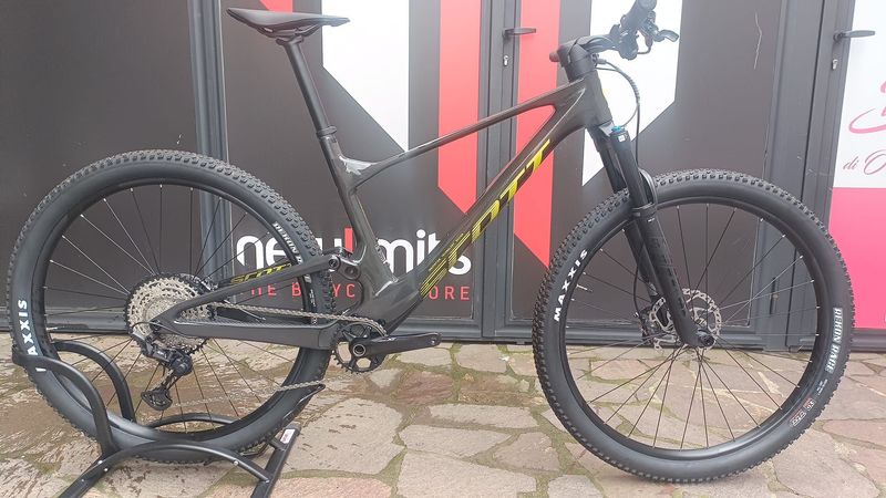 Used Scott Spark Shimano Deore XT 2024 MTB