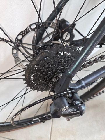 CUBE Attain Shimano Claris 2023 Road & Gravel usato, Nero — immagine 4 di 10