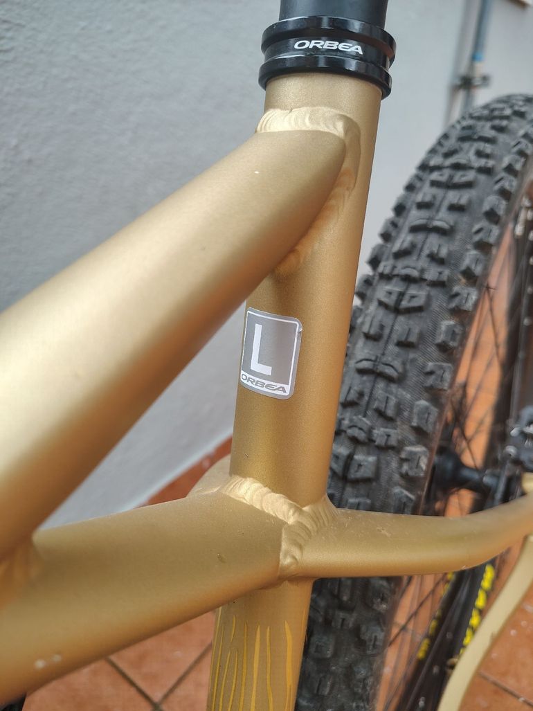 Used Orbea LAUFEY H10 2022 2022 Mountainbike, Orange, 29 — image 6 of 7