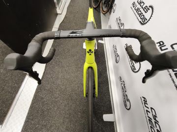 Used Colnago V4RS 2025 Road & Gravel, Green — image 6 of 6