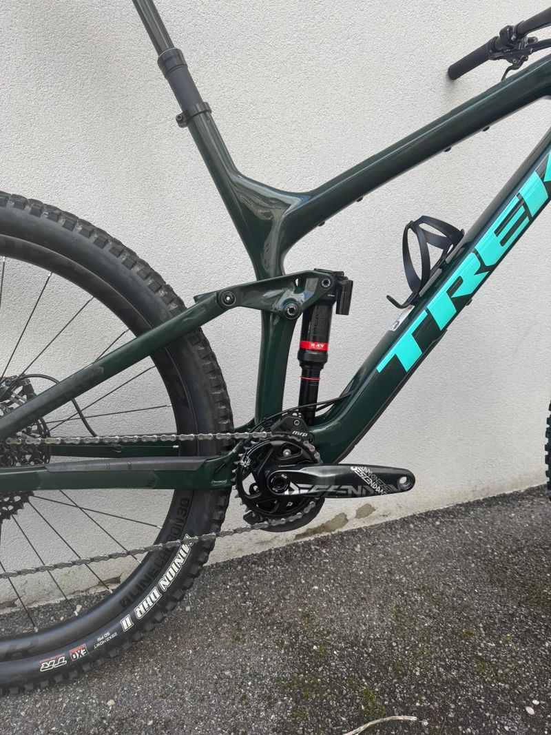 Used Trek Slash 9.8 2019 2019 Mountainbike, Green, 29 — image 3 of 9
