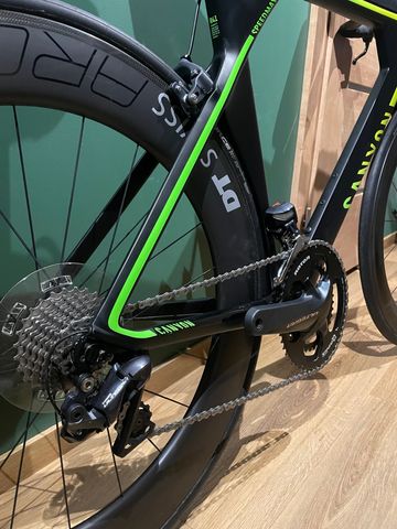 Używany Canyon Speedmax CF 8.0 Di2 2019 2019 Road & Gravel — zdjęcie 6 z 9