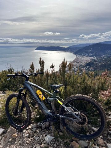 Brugt CUBE Stereo hybrid SRAM Red eTap AXS 2023 Mountainbike — billede 5 af 6