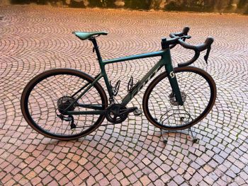 Scott, Addict Prism Green 2021