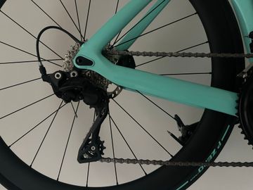 Brugt Bianchi Oltre Race 105 2025 2025 Road & Gravel — billede 4 af 4