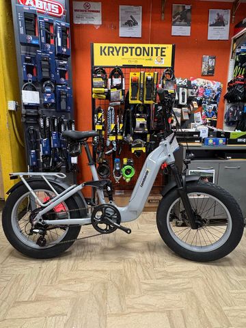 LOMBARDO Cassia Agevole 2026 Urban & Touring usato