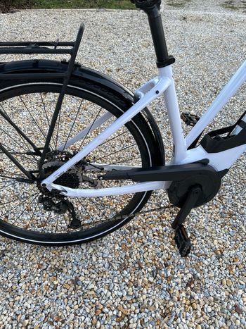 Used Lapierre Overvolt Trekking 6.4 Women 2021 2021 Urban, White — image 2 of 3