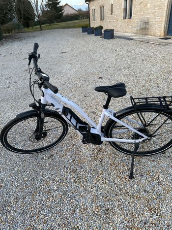 Used Lapierre Overvolt Trekking 6.4 Women 2021 2021 Urban, White — image 3 of 3