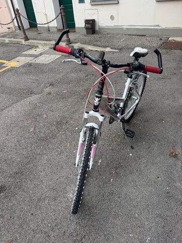 Used Bottecchia Fx 6061 2014 Mountainbike, White — image 3 of 4