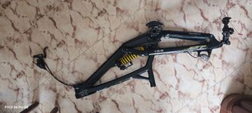 Used YT Industries Tues CF 2018 Mountainbike, Black — image 13 of 13
