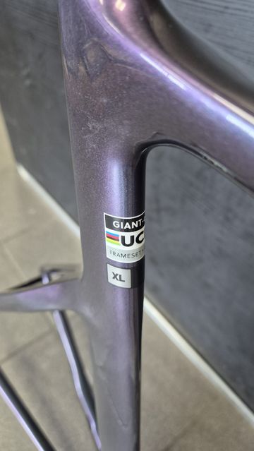 Używany Giant Propel Advanced SL 1 2024 Frameset 2024 Road & Gravel — zdjęcie 5 z 6