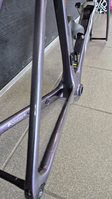 Używany Giant Propel Advanced SL 1 2024 Frameset 2024 Road & Gravel — zdjęcie 6 z 6