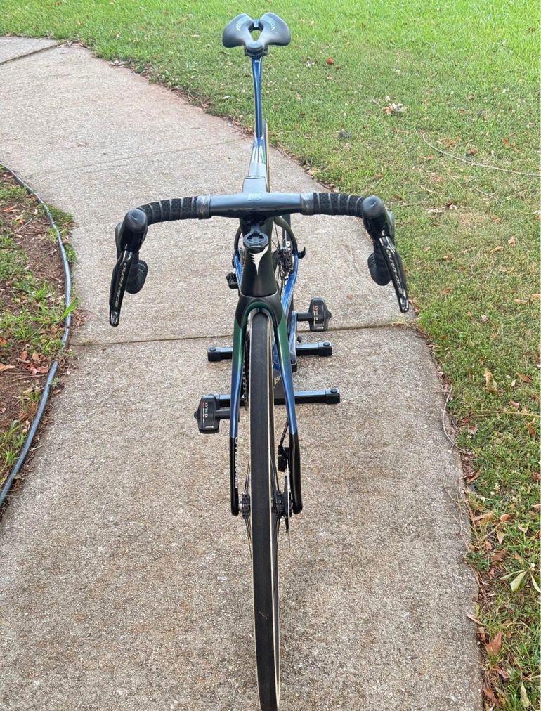 Used Pinarello DOGMA F EDIZIONE SPECIALE 2025 2025 Road & Gravel, Blue — image 2 of 10