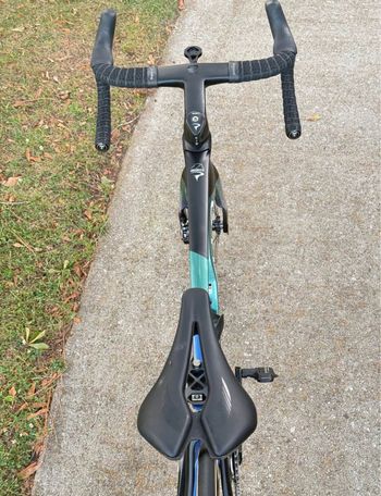 Used Pinarello DOGMA F EDIZIONE SPECIALE 2025 2025 Road & Gravel, Blue — image 7 of 10
