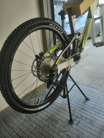 Brugt Giant Trance X Advanced, Pro 29 2 2022 2022 Mountainbike — billede 2 af 3