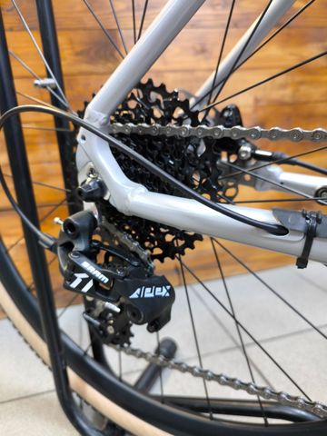 Gebrauchtes Focarini Gravel 2026 Road & Gravel, Hellgrau — Bild 7 von 9