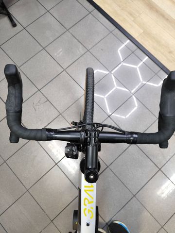 Gebrauchtes Focarini Gravel 2026 Road & Gravel, Hellgrau — Bild 5 von 9