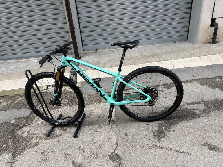 Used Bianchi METHANOL 2024 Mountainbike, Blue — image 2 of 8