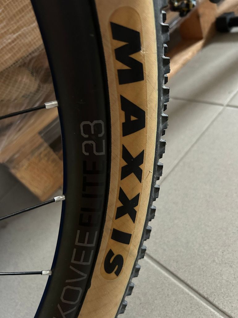 Used Trek Top Fuel 9.8 SL 2017 Mountainbike — image 5 of 18