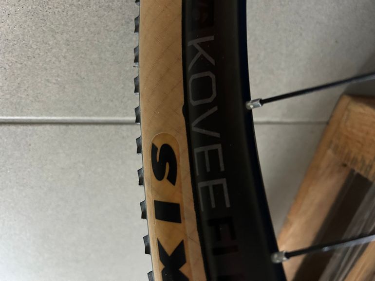 Used Trek Top Fuel 9.8 SL 2017 Mountainbike — image 2 of 18