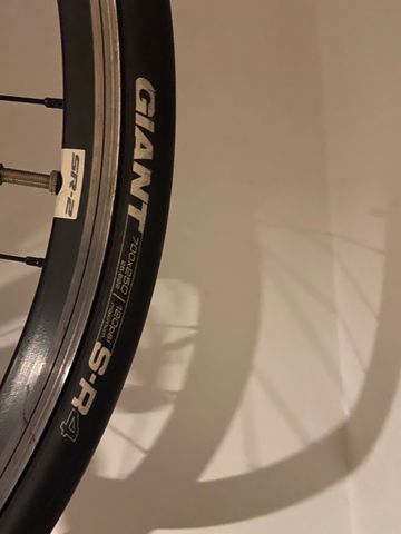 Used Giant Defy 2 2015 2015 Road & Gravel, White — image 7 of 13