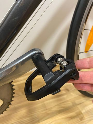 Used Giant Defy 2 2015 2015 Road & Gravel, White — image 6 of 13