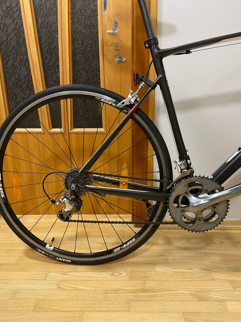Used Giant Defy 2 2015 2015 Road & Gravel, White — image 2 of 12