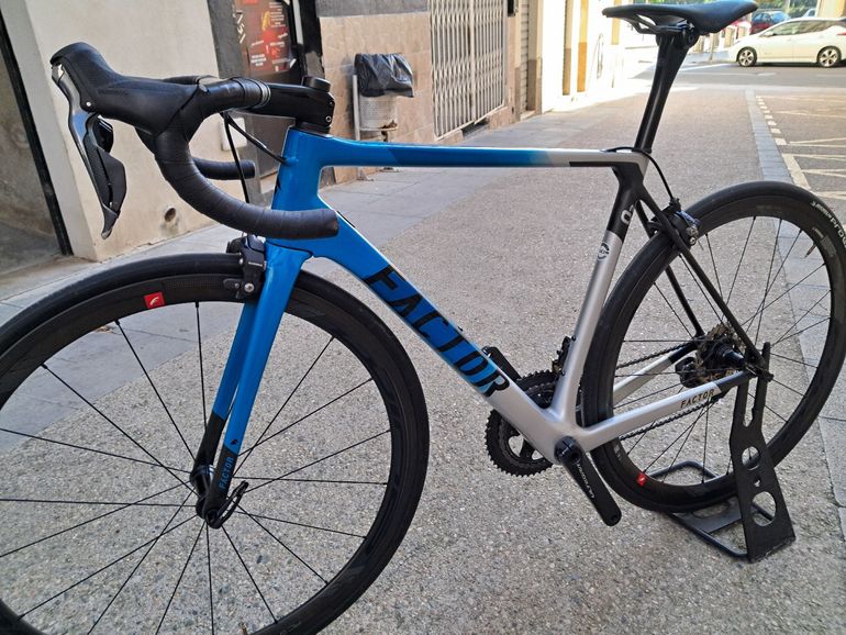 Used Factor O2 Rim Brake 2021 Road & Gravel, Blue — image 2 of 12