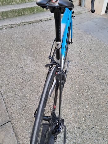Used Factor O2 Rim Brake 2021 Road & Gravel, Blue — image 5 of 12