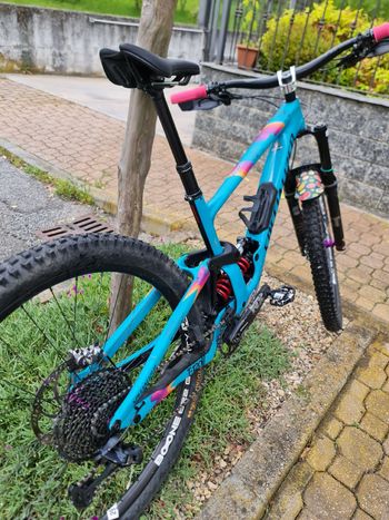 Used Specialized Enduro Comp 2021 2021 Mountainbike, Blue, 29 — image 2 of 8
